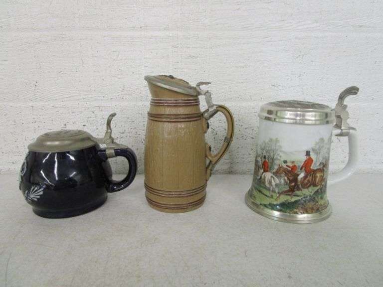 Hunt Scene, Mader's Restuarant & a Barrel Shaped Beer Steins