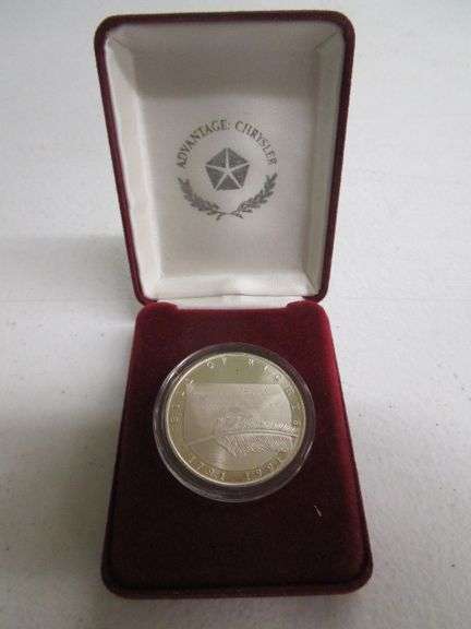 Bill Of Rights 200th Anniversary 1 Ounce .999 Fine Silver Medallion w/Case