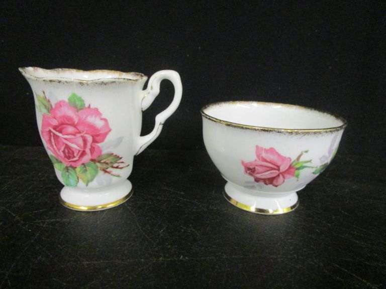 Chicken Measuring Cups, 2 - Cups w/Saucers, Berkeley Rose Cream & Sugar