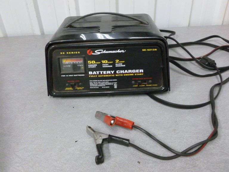 Schumacher Battery Charger / With Engine Start Model SE-5212A