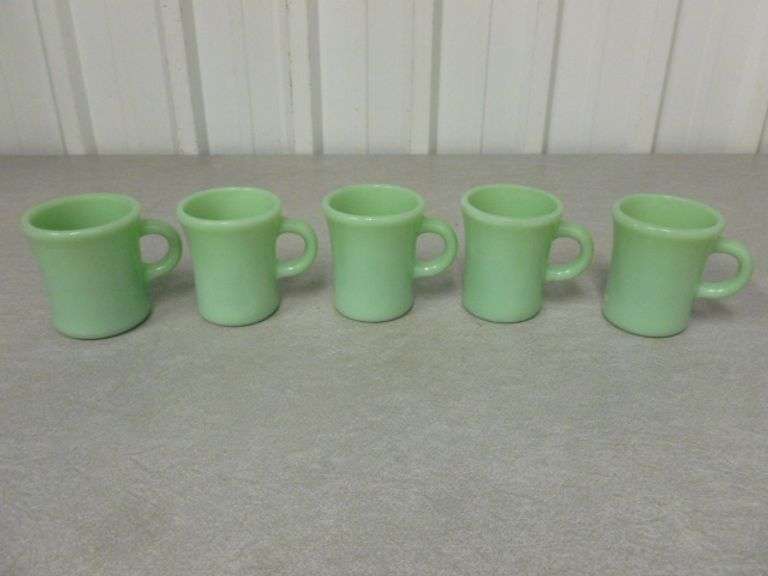 Nice - Vintage Fire King Jadeite (5) Cups