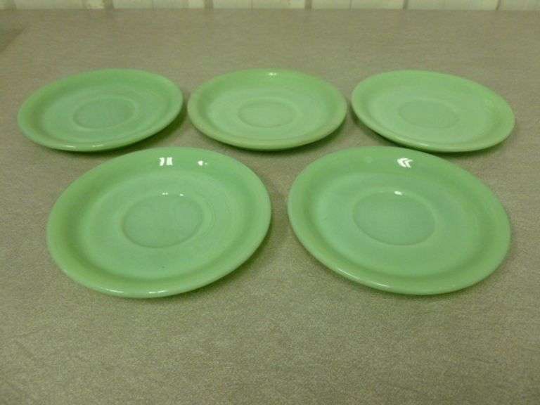 Nice - Vintage Fire King Jadeite (5) Saucer Plates