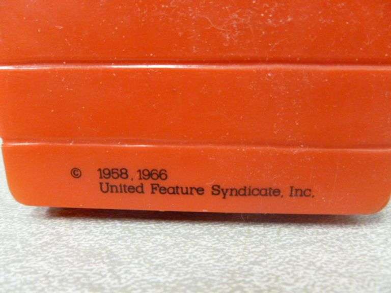 Vintage 1968 Snoopy Coin Bank
