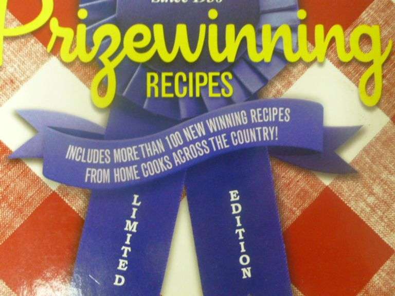 Collector Cookbook - Better Homes & Garden Prize Winning Recipes Binder Book