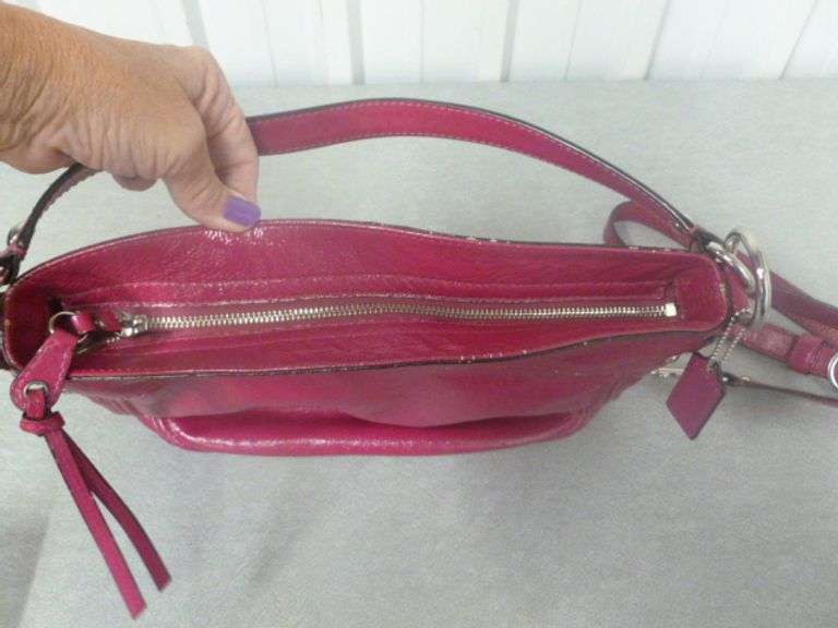 Coach Women's Handbag No. F1082-F15478