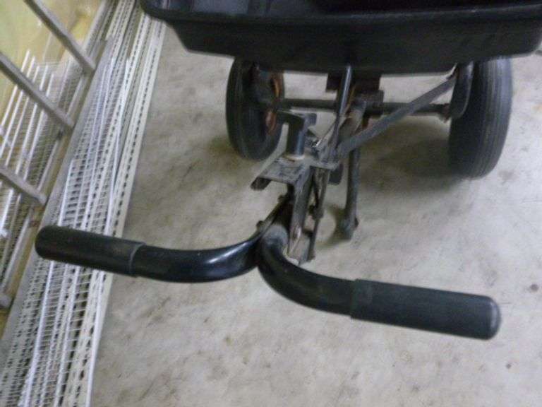 Large Agri-Fab 100 Broadcast Spreader