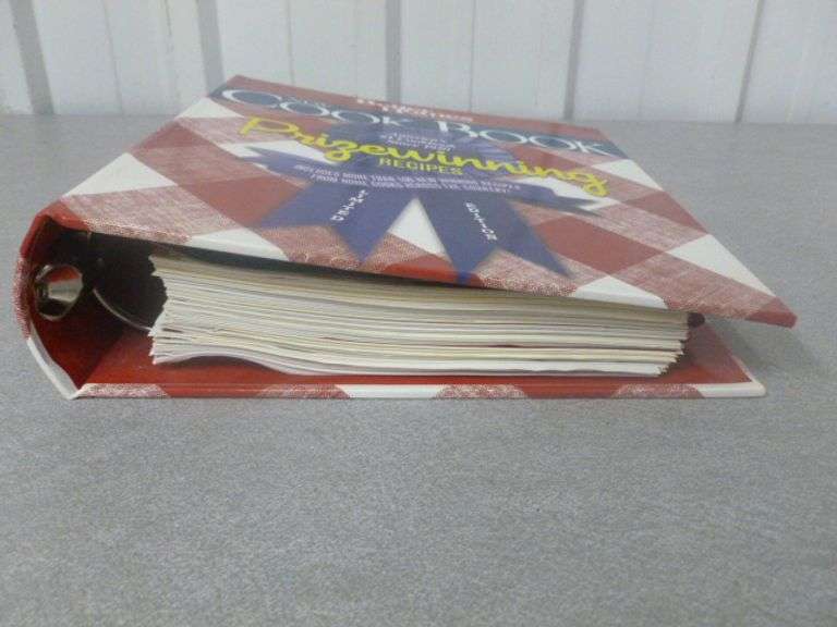 Collector Cookbook - Better Homes & Garden Prize Winning Recipes Binder Book