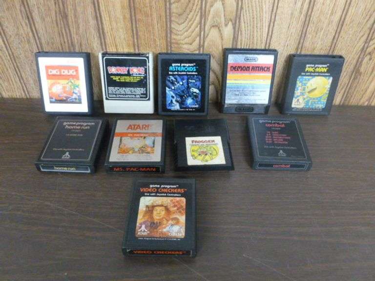 Group Of (10) Vintage Atari Video Games
