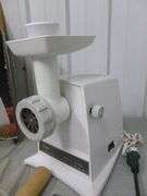 Oster High Output Meat Grinder Model 990-48