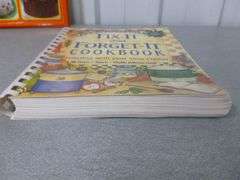 (2) Collector Cookbooks - Phyllis Pellman Binder / Betty Crocker Picture Book