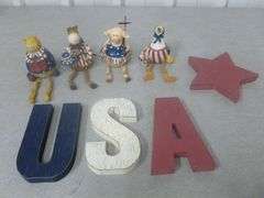 Group Of USA / Patriotic Themed Decor Items