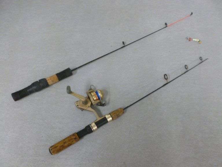 (2) Ice Fishing Jiggle Sticks / Includes An Open Face Combo