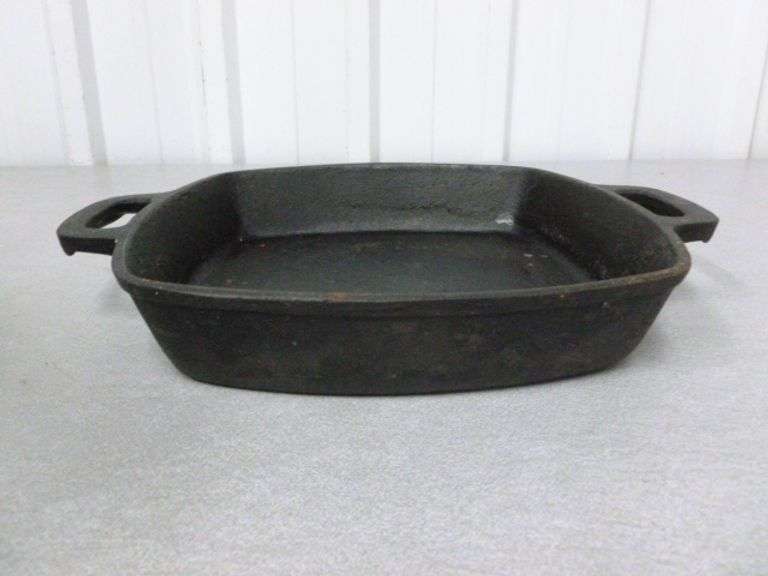 Double Handled Square Cast Iron Fry Pan - 10" x 10"