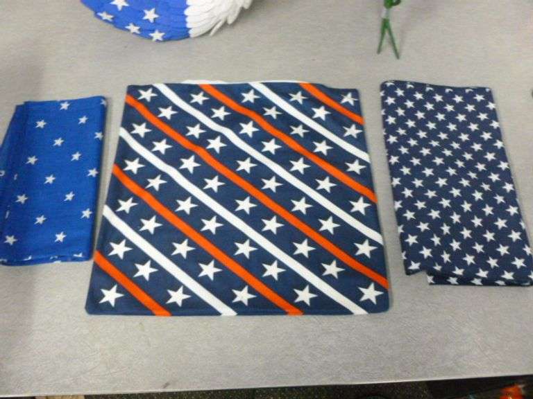 Group Of Patriotic Themed Decor Items / Kitchen Towels / Pillow Cases / Table Runner