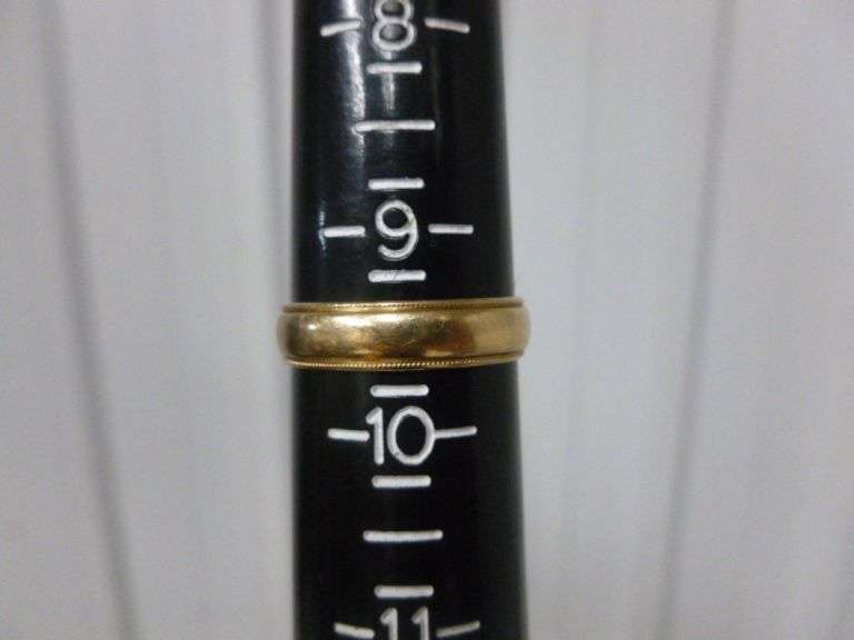 Nice Men's 14K Gold Band Ring Size 9.5 - Weighs About 6 Grams