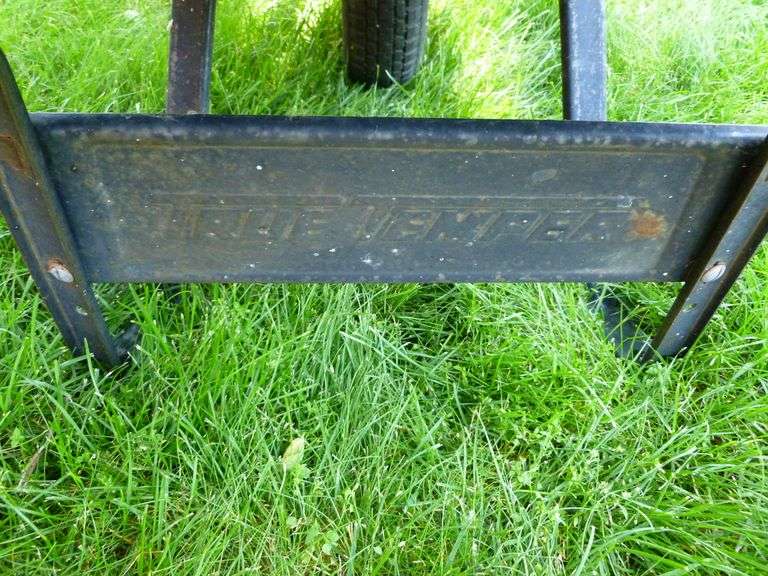 True Temper Wheel Barrow