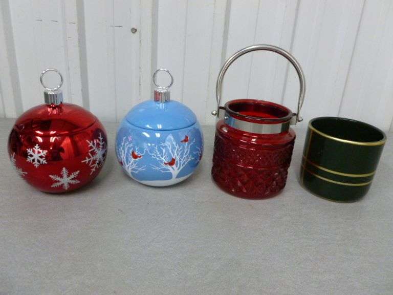 (4) Christmas Themed Candy Dish's