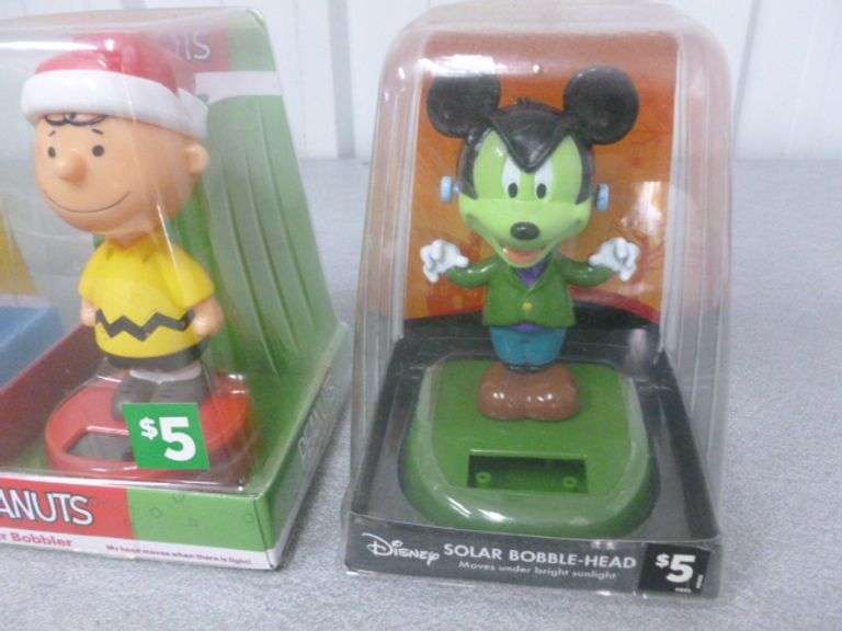 (5) New Collectible Solar Figurines