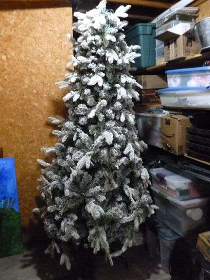 Large 7Ft Frosted Christmas Tree / With Lights