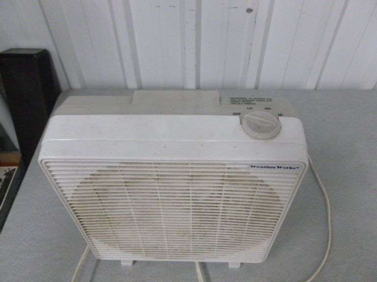 Weather Works 3 Speed 10" Tabletop Fan