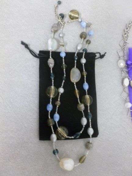 (3) Nice Faux Stone Themed Women's Necklaces