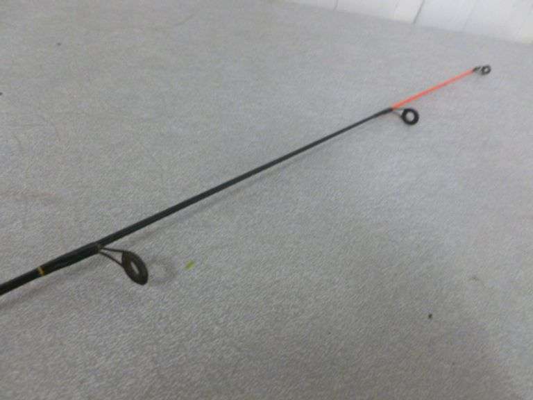 (2) Ice Fishing Jiggle Sticks / Includes An Open Face Combo