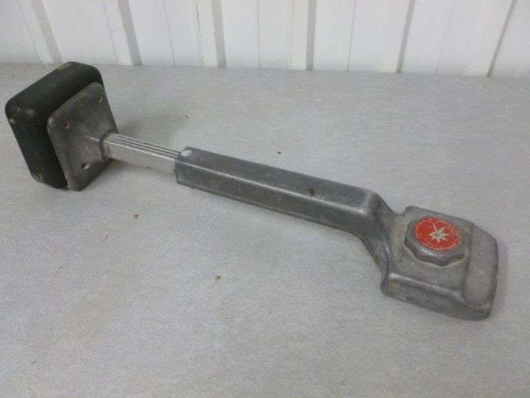 Crain Cutter Carpet Installers Knee Kicker Model 612