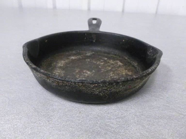 Vintage No. 3 Cast Iron Egg Pan - 6.5" Across - Marked with A (P) Under Handle