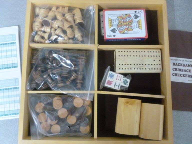 New Wooden Chess / Checkers Game Board