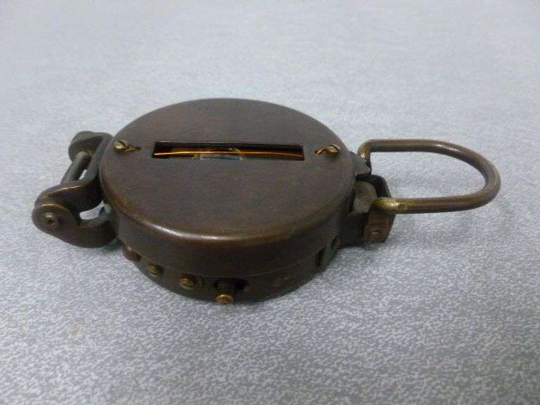 Heavy Duty Hunting Compass