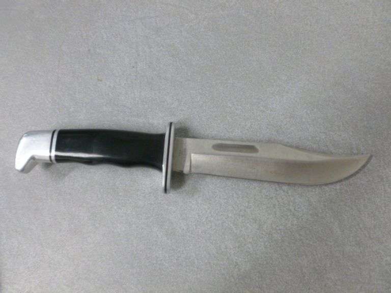 Large Buck USA 119 Stainless Hunting Knife With Leather Sheath - 10.5" L