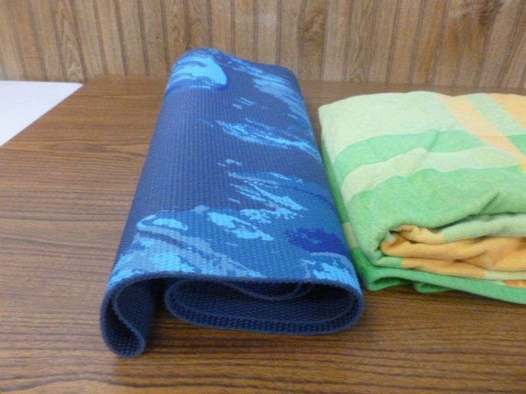 (2) Beach Towels / Beach Mat