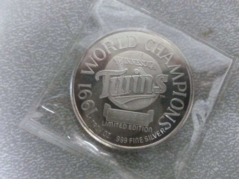 1991 Minnesota Twins World Champions - .999 1Oz. Silver Coin