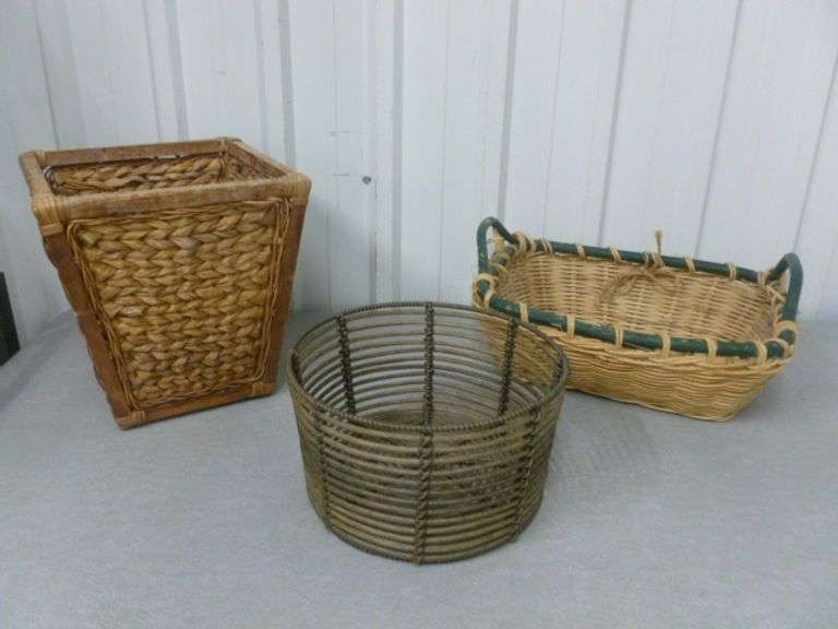 (3) Nice Decor Baskets