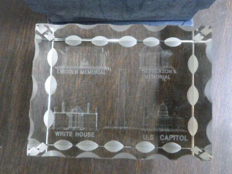 Collectible Washington DC Historical Buildings Light Prizm