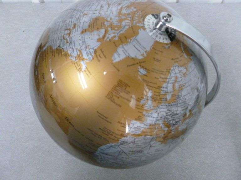Nice 10" World Globe - Chrome Plated Steel Base