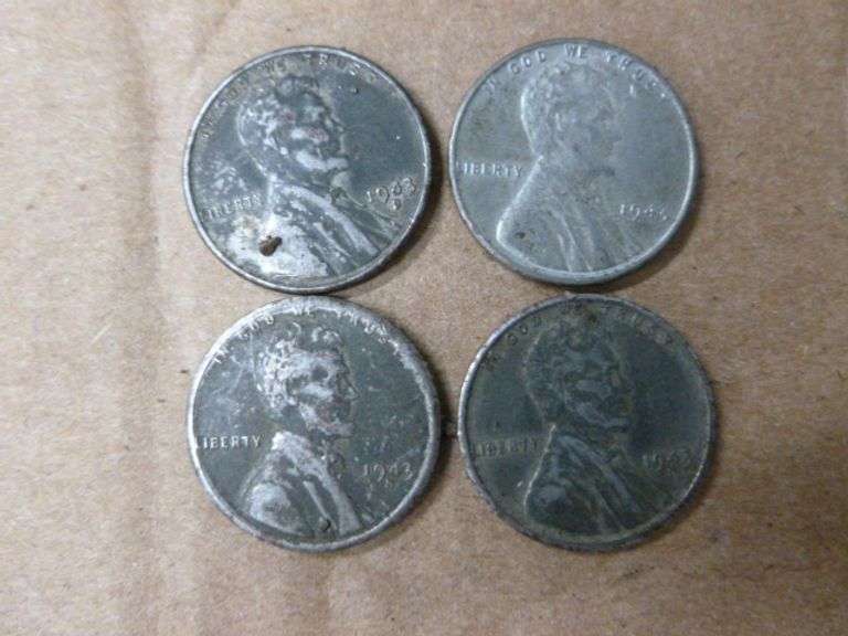 (4) Steel Wheat Lincoln Pennies - (2) 1943 D - (1) 1943 and (1) 1943 S