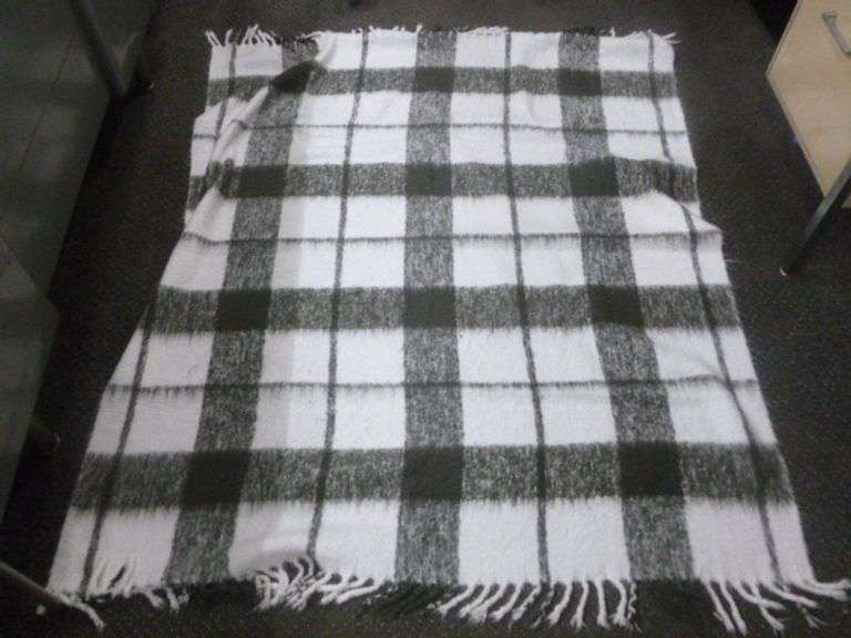 Nice Couch Blanket