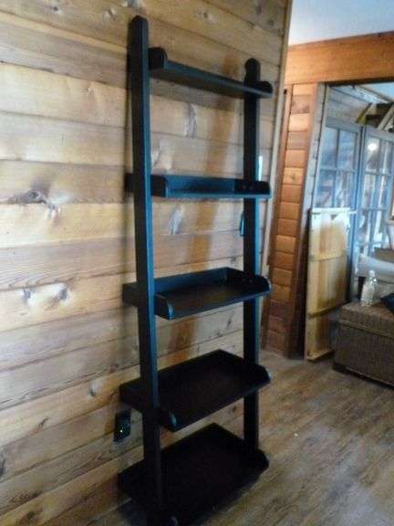 Large Wooden Ladder Shelf - Five Tiered