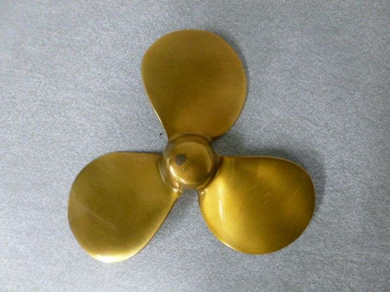 Brass Boat Prop Themed Decoration - 4.5" Diameter