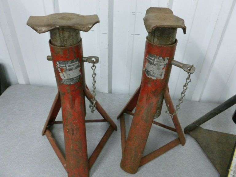 (2) Pair Of Heavy Duty Jack Stands