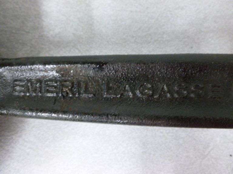 Emeril Lagasse Heavy Duty Cast Iron Fry Pan - 12.5" Across