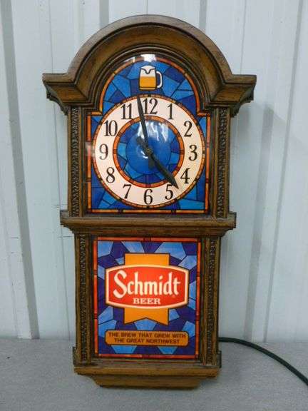 Vintage Schmidt Beer Lightup Clock