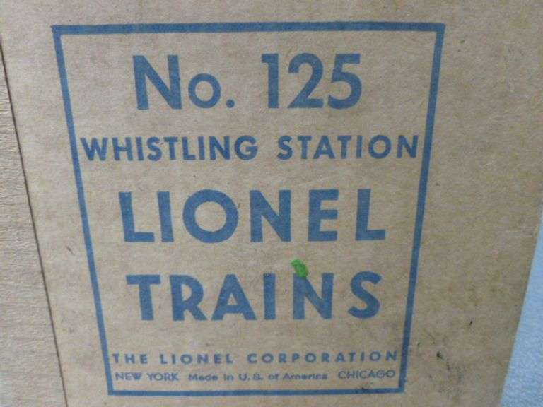Vintage Lionel Trains Whistling Station No. 125