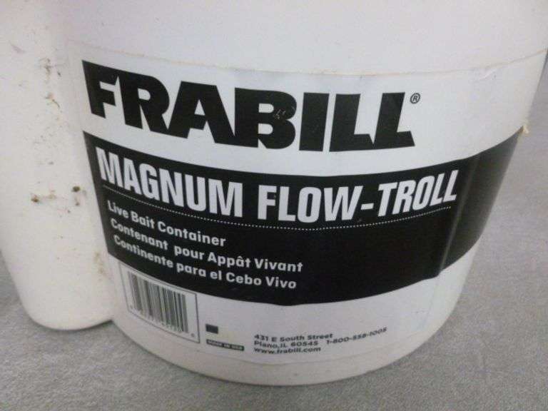 Frabil Magnum Flow-Troll Minnow Bucket