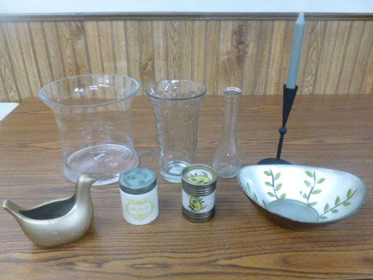 Group Of Household Decor / Cast Iron Stem Candle Holder