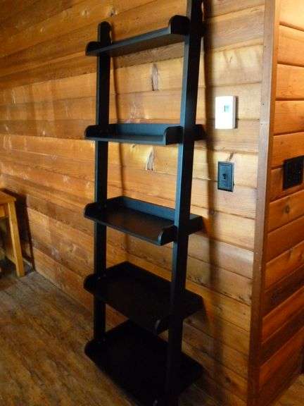 Large Wooden Ladder Shelf - Five Tiered