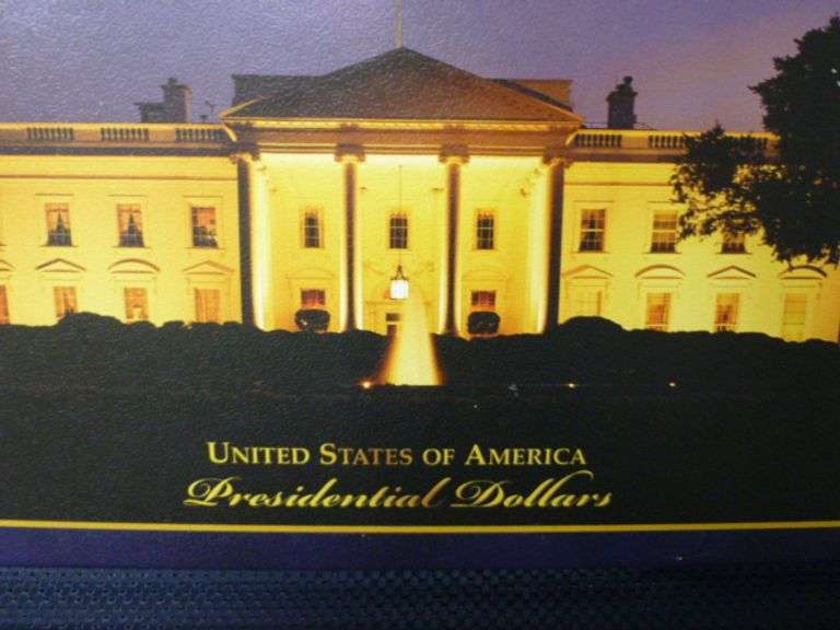 New World Reserve Exchange - US Presidents Dollar Collector Coin Book