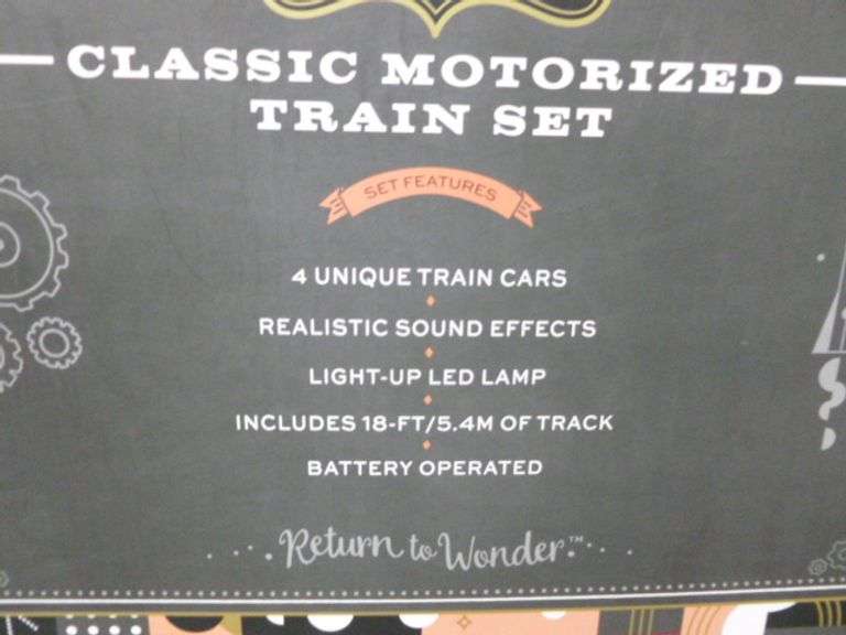 FAO Schwarz 30 Piece Motorized Train Set