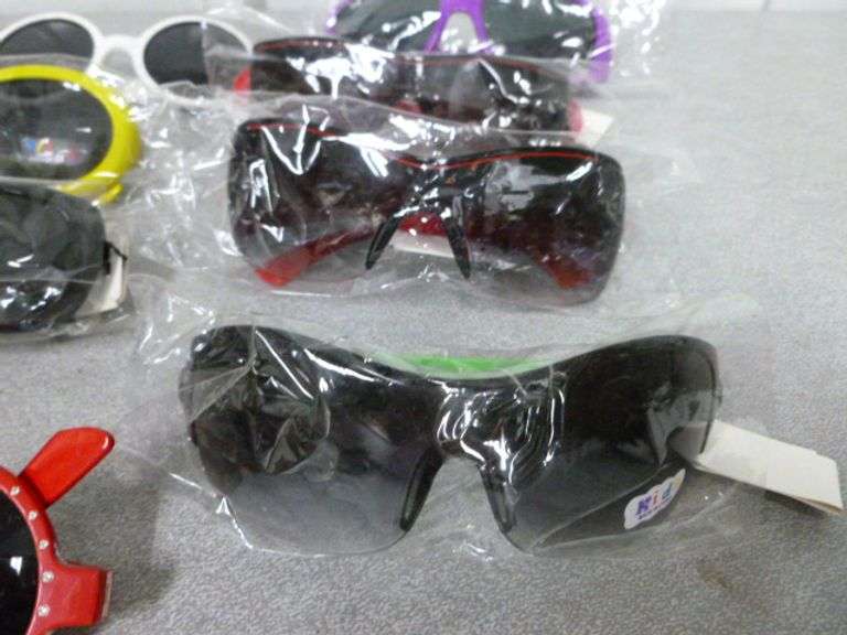 Large Group Of New Kids Sunglasses
